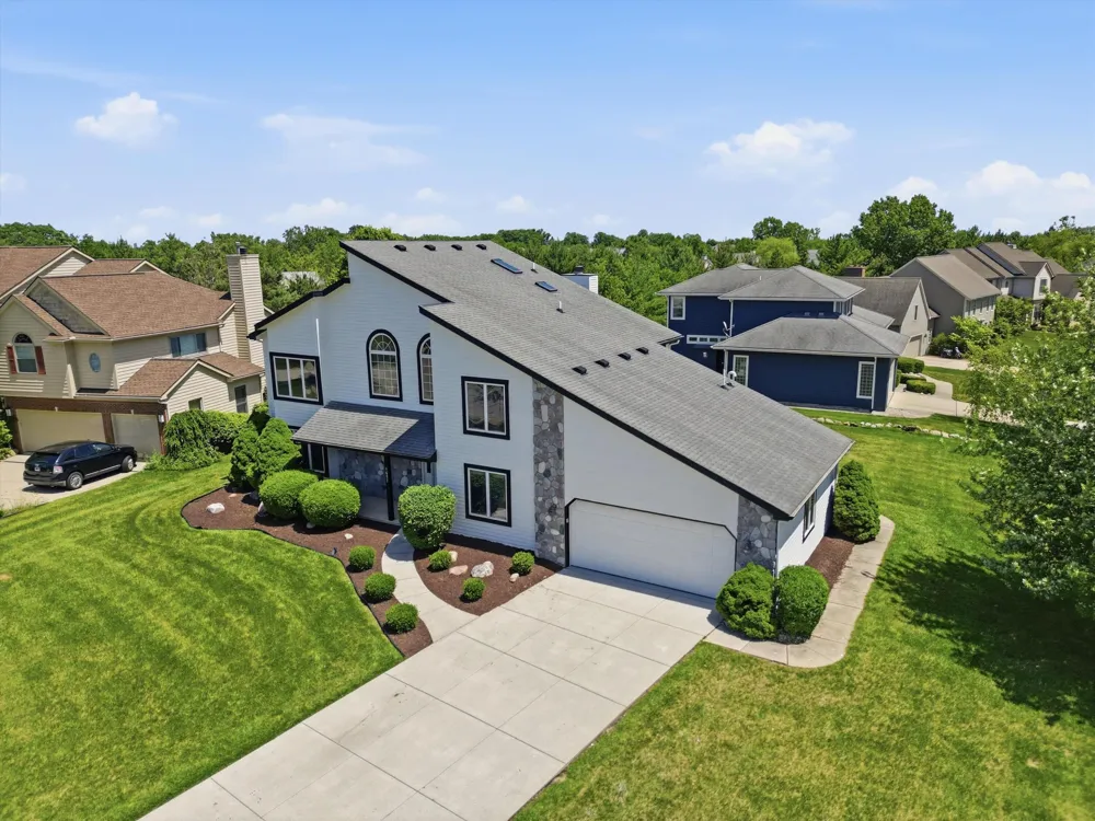1657 Wake Robin Court Ann Arbor, MI 48103