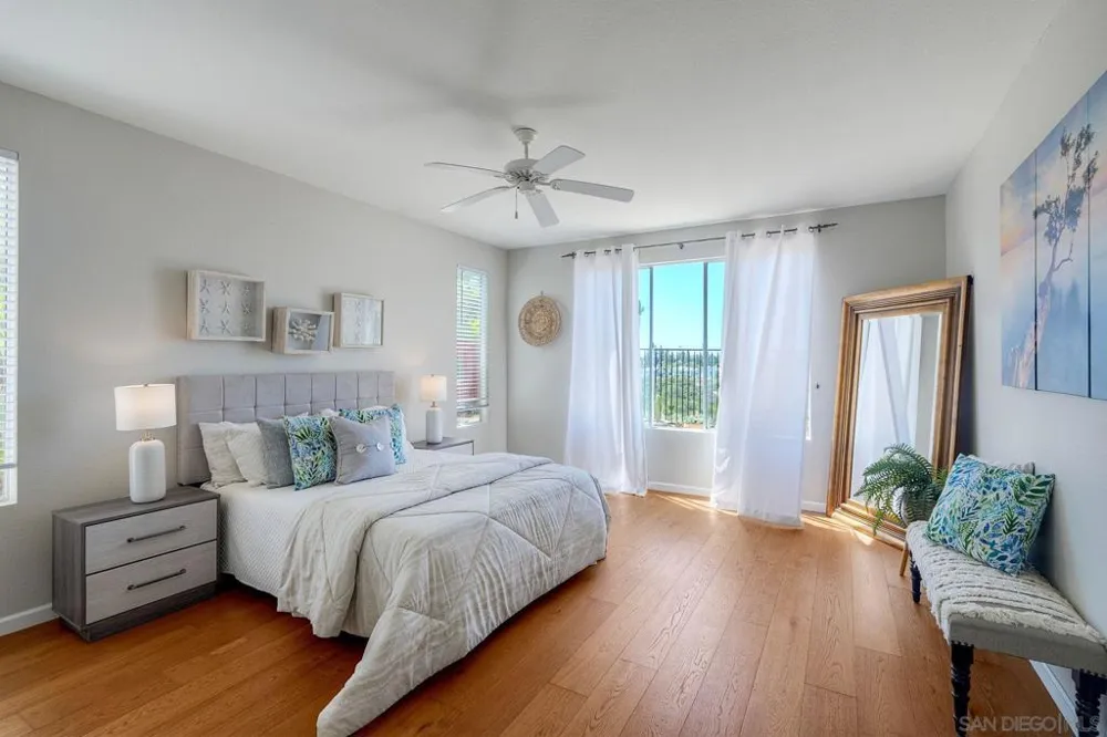 1469 TURQUOISE DRIVE Carlsbad, CA 92011