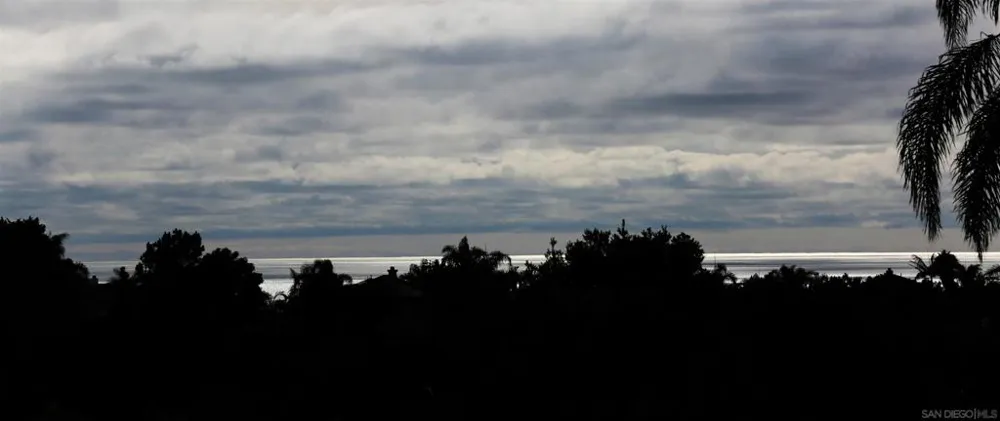 1469 TURQUOISE DRIVE Carlsbad, CA 92011
