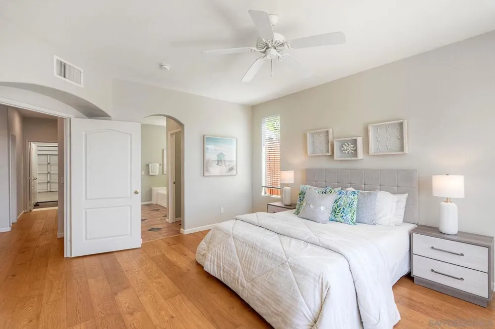 1469 TURQUOISE DRIVE Carlsbad, CA 92011