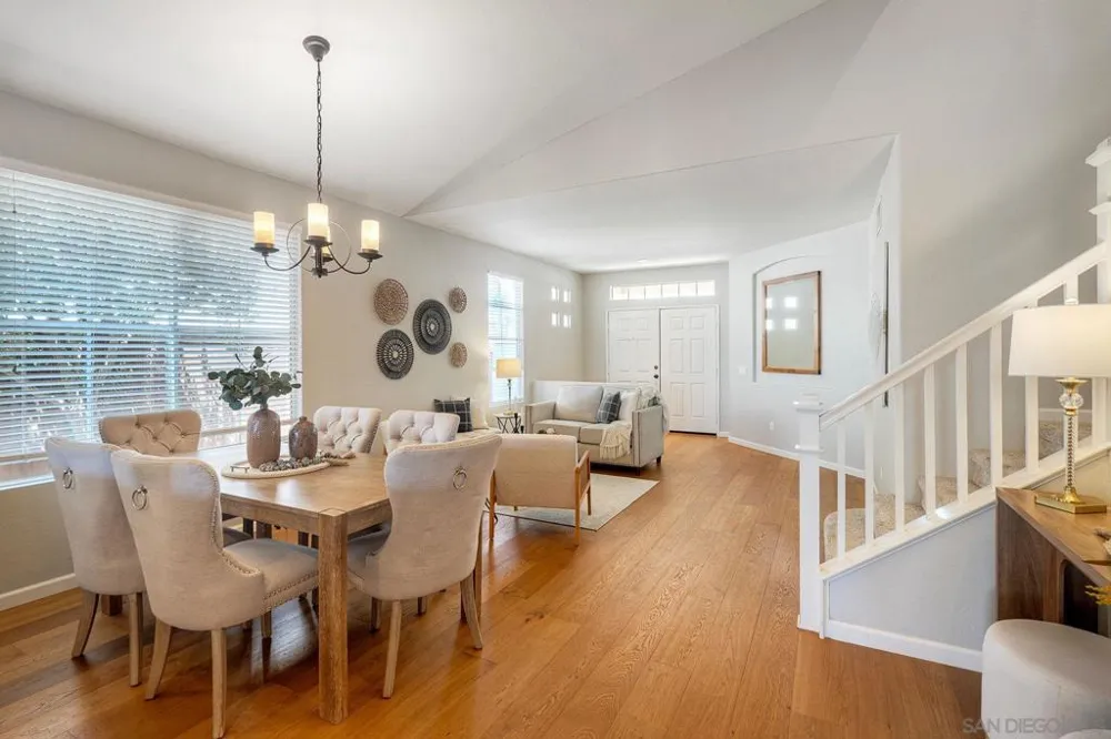 1469 TURQUOISE DRIVE Carlsbad, CA 92011