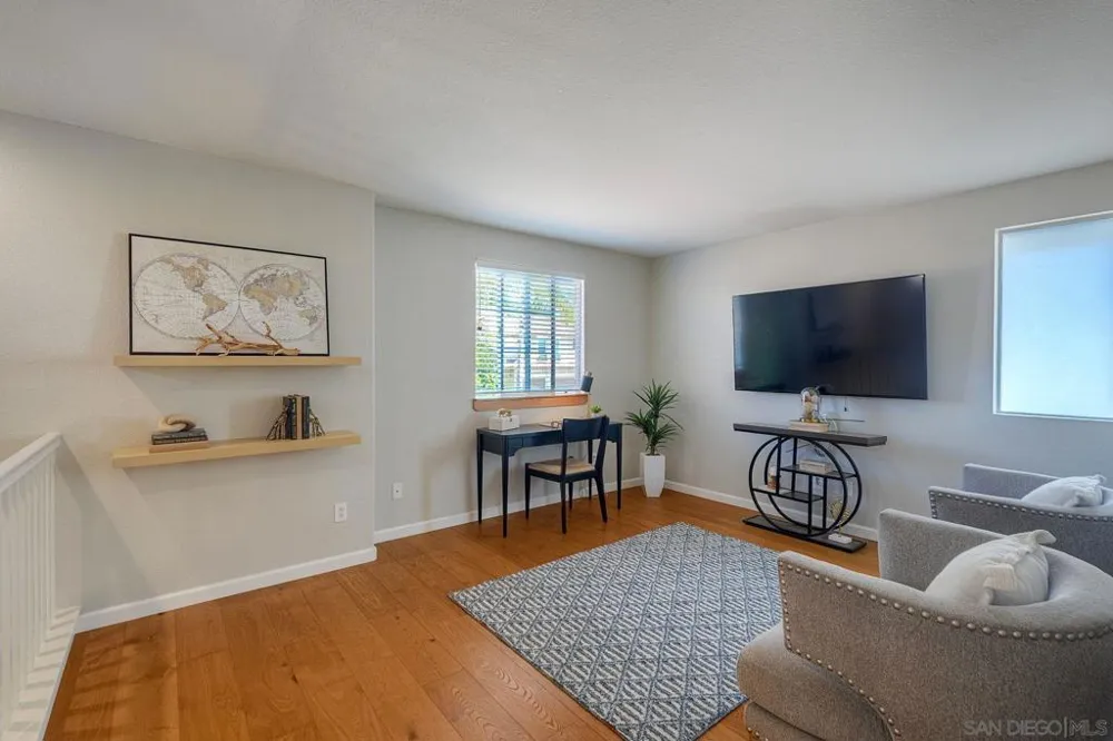 1469 TURQUOISE DRIVE Carlsbad, CA 92011