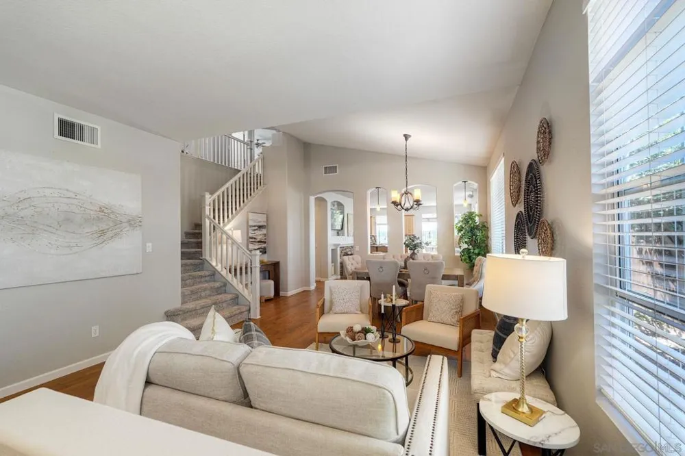 1469 TURQUOISE DRIVE Carlsbad, CA 92011