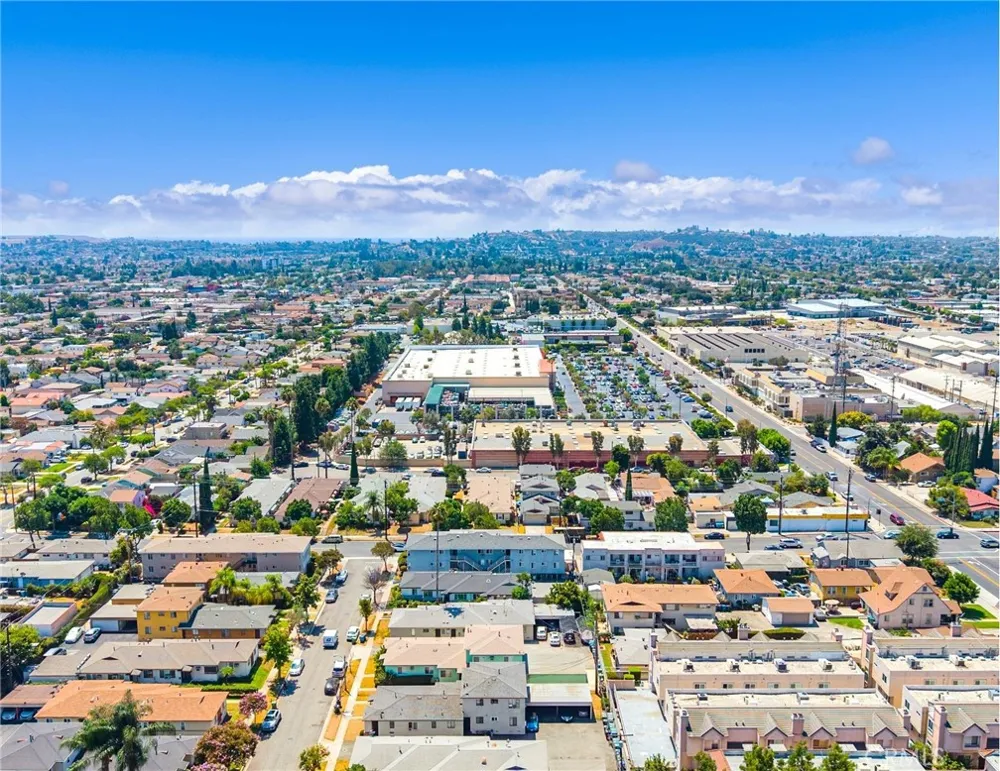 221 S Bushnell Avenue Alhambra, CA 91801