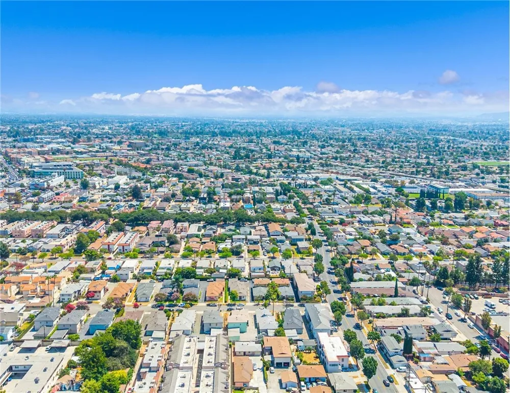 221 S Bushnell Avenue Alhambra, CA 91801