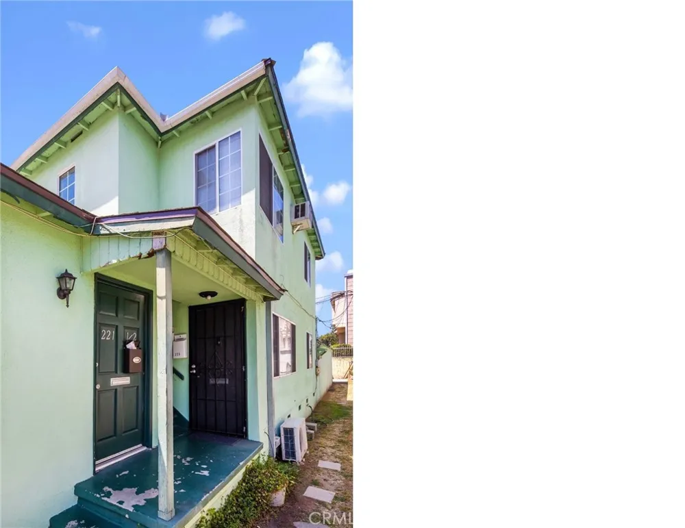 221 S Bushnell Avenue Alhambra, CA 91801
