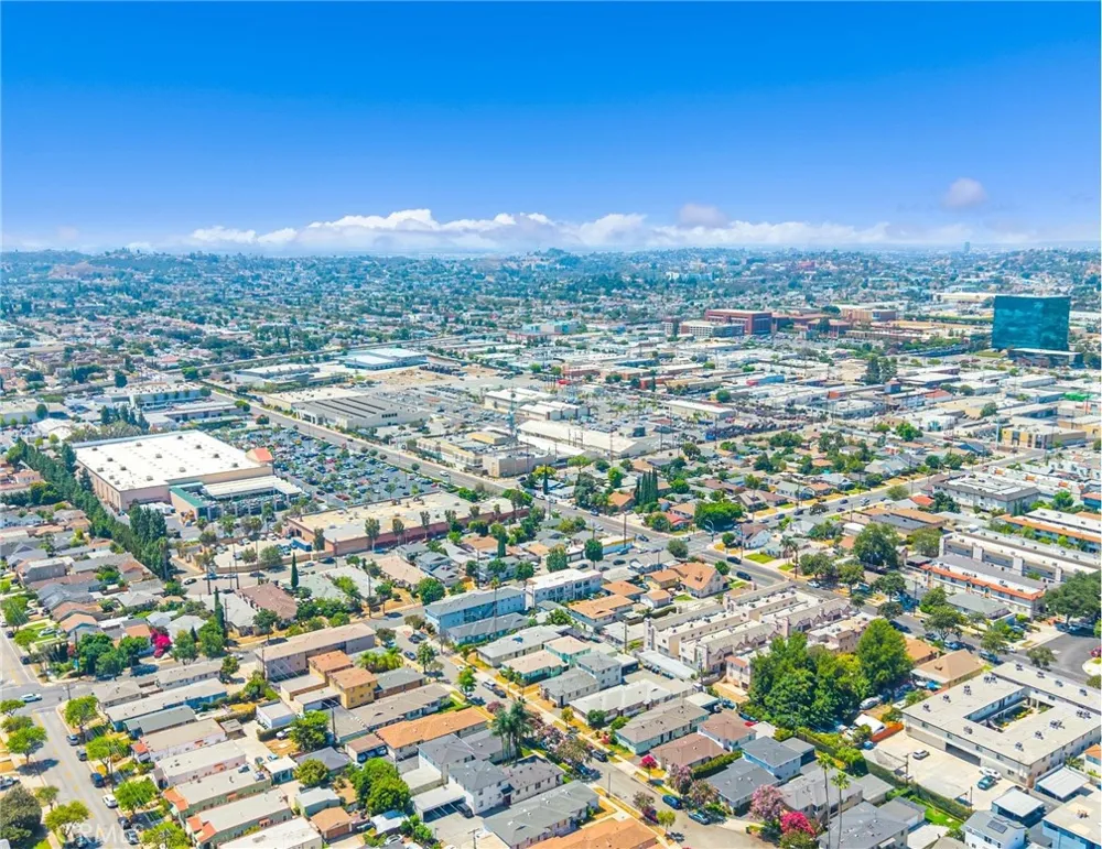 221 S Bushnell Avenue Alhambra, CA 91801