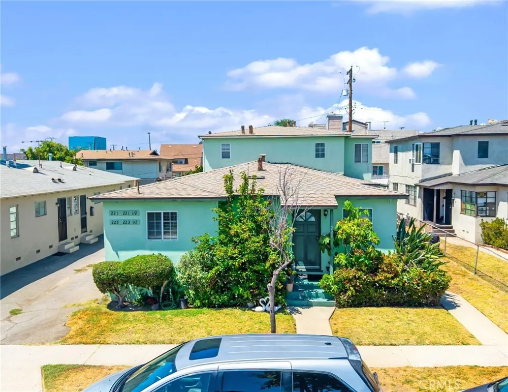 221 S Bushnell Avenue Alhambra, CA 91801