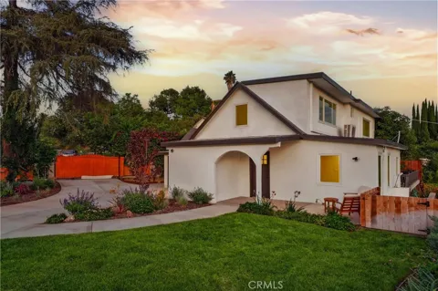 572 Church Hill