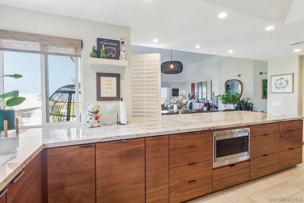 1759 Sky Loft Lane Encinitas, CA 92024