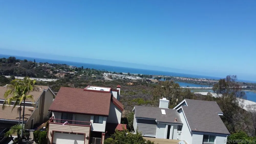 1759 Sky Loft Lane Encinitas, CA 92024