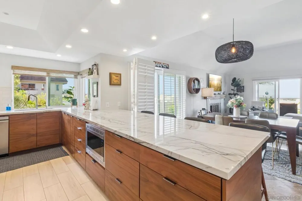 1759 Sky Loft Lane Encinitas, CA 92024