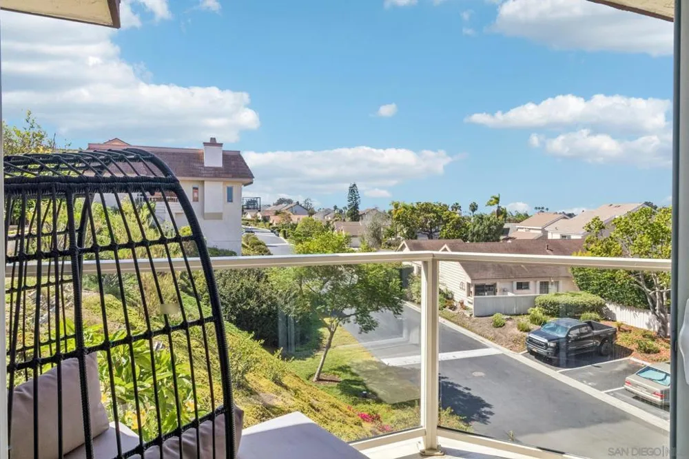 1759 Sky Loft Lane Encinitas, CA 92024