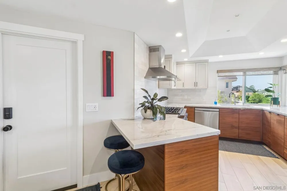 1759 Sky Loft Lane Encinitas, CA 92024