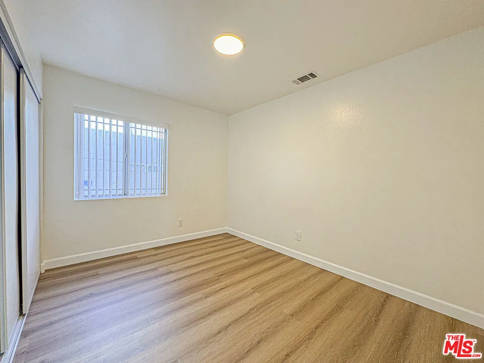 1555 204th Street #1555 Torrance, CA 90501