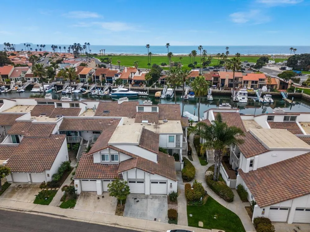 87 Kingston Ct Coronado, CA 92118