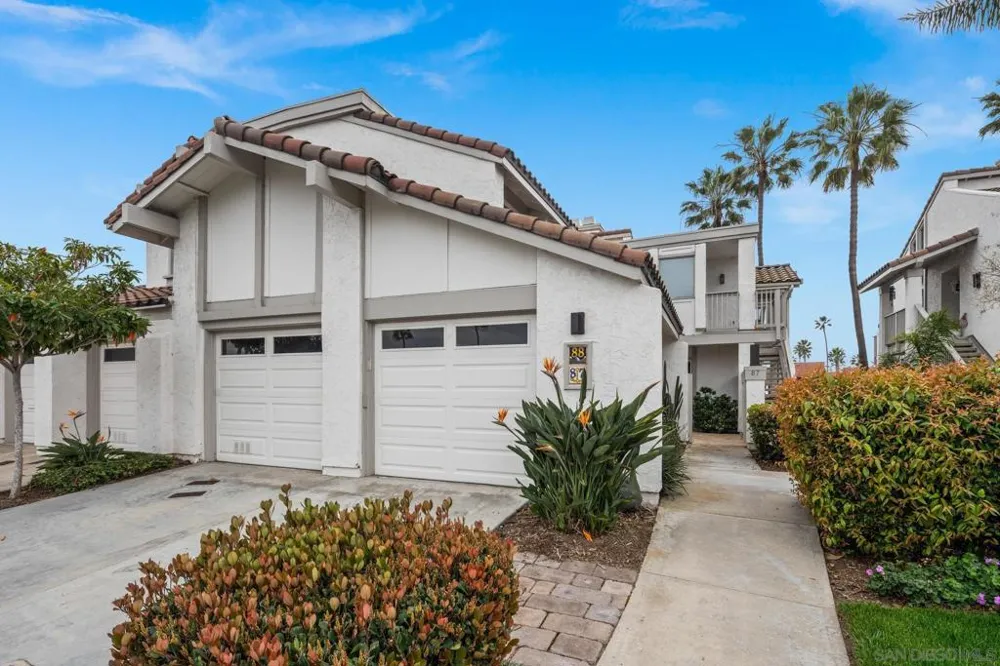 87 Kingston Ct Coronado, CA 92118