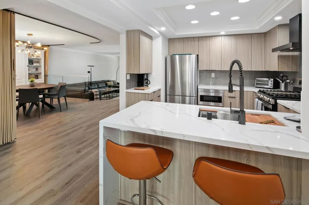 87 Kingston Ct Coronado, CA 92118