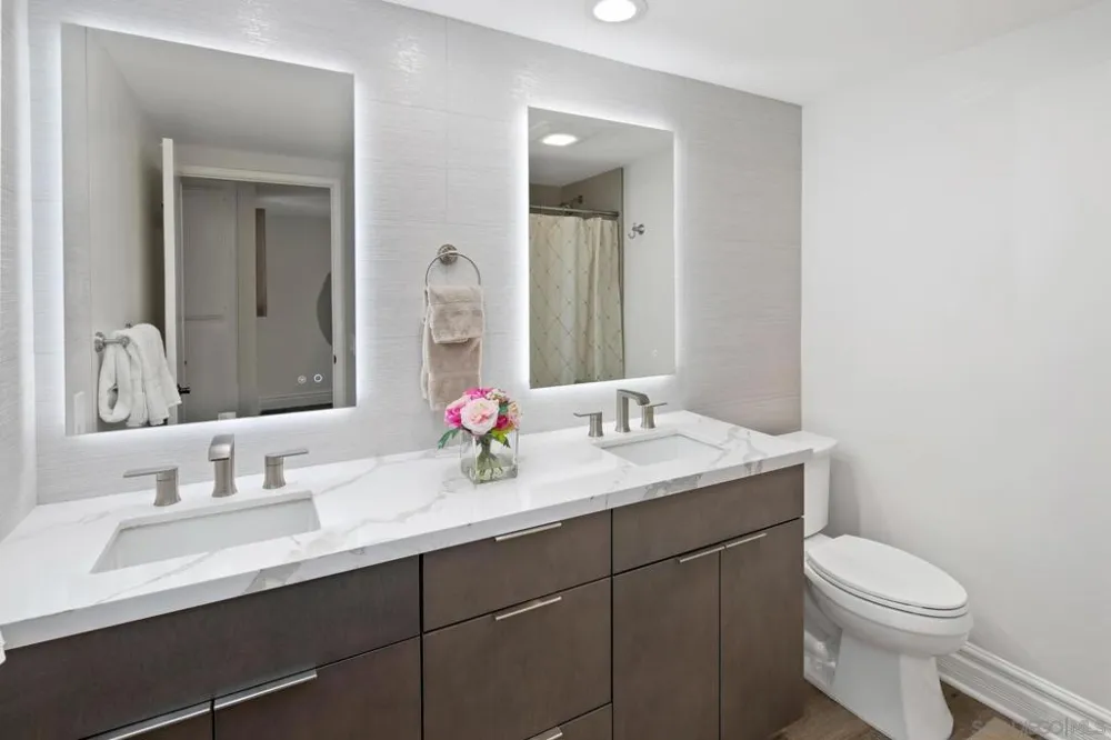 87 Kingston Ct Coronado, CA 92118