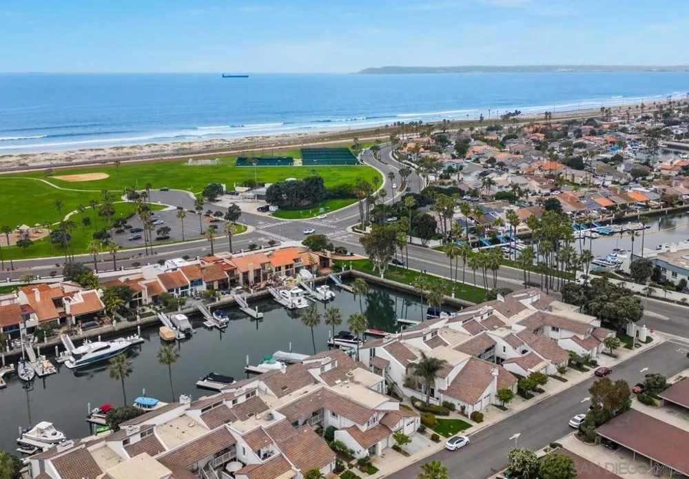 87 Kingston Ct Coronado, CA 92118