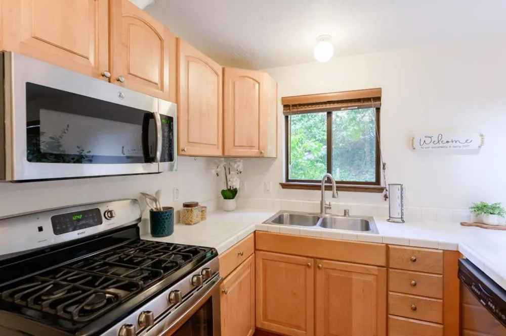 10788 Westwood Road Felton, CA 95018