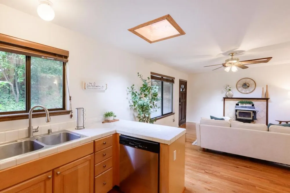 10788 Westwood Road Felton, CA 95018