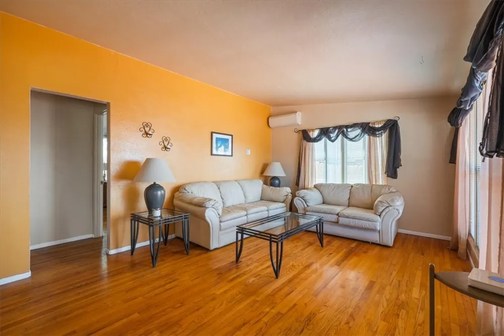 3139 Winlow St. San Diego, CA 92105