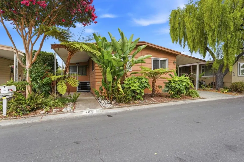 108 Quail Hollow Drive #108 San Jose, CA 95128