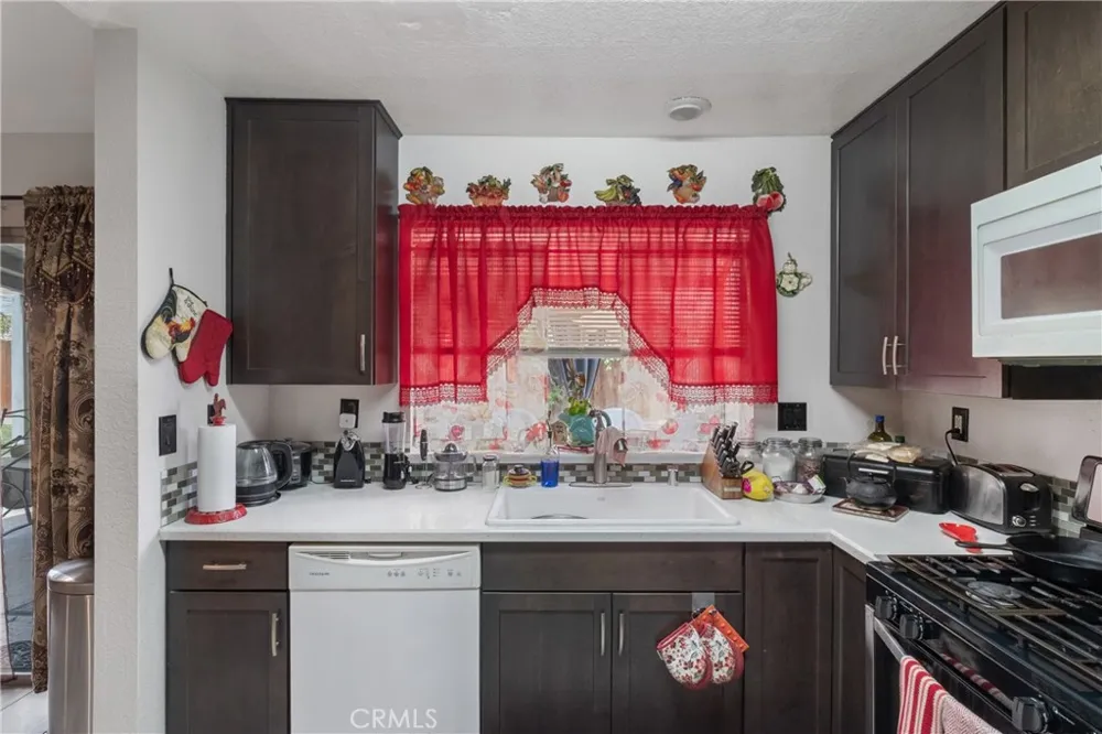 2641 Peaceful Way Lancaster, CA 93535