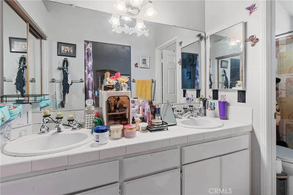 2641 Peaceful Way Lancaster, CA 93535