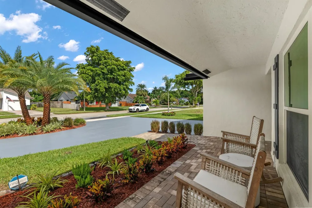 3005 DUNLIN ROAD Delray Beach, FL 33444