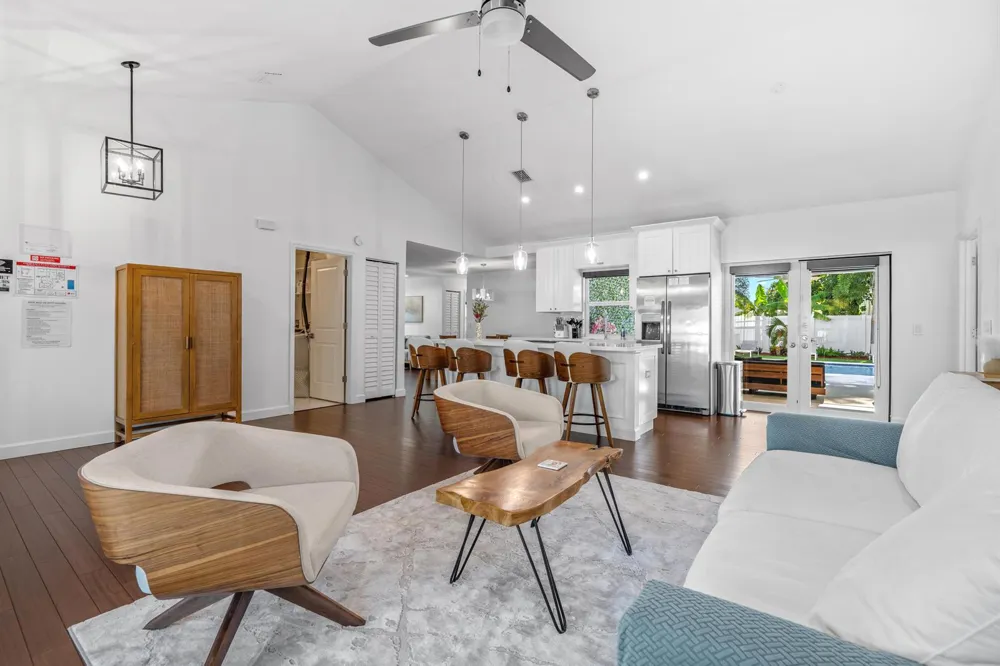 3005 DUNLIN ROAD Delray Beach, FL 33444