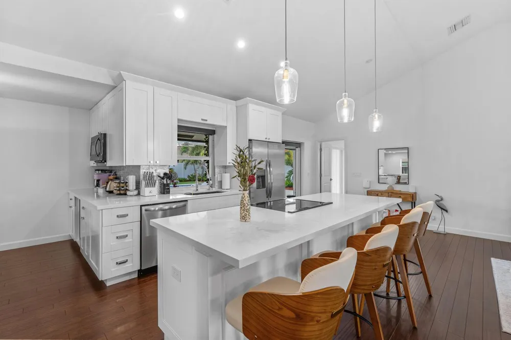 3005 DUNLIN ROAD Delray Beach, FL 33444