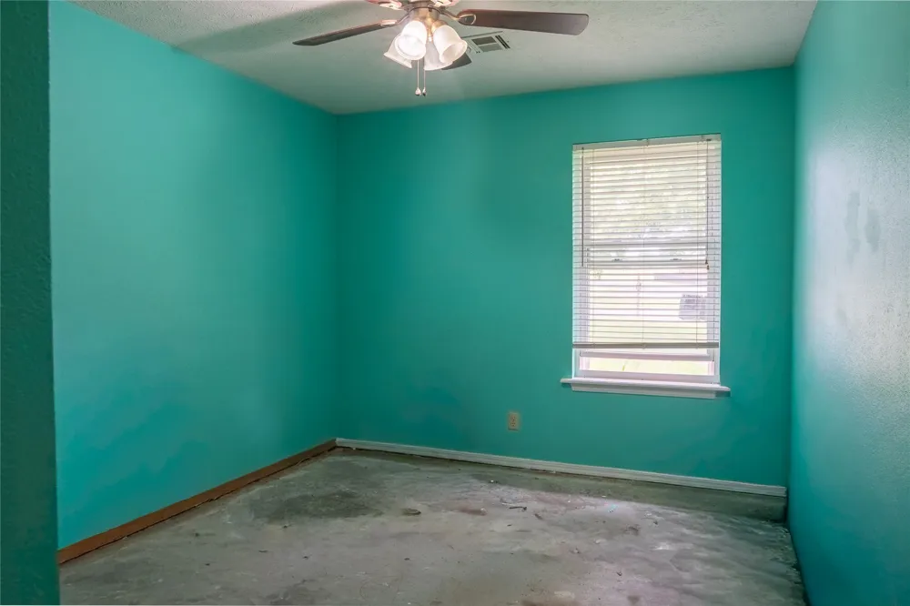 2101 Jefferson Place Bartlesville, OK 74006