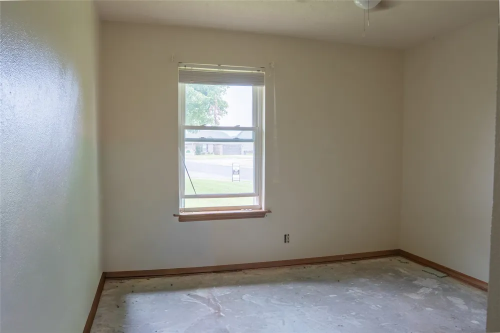 2101 Jefferson Place Bartlesville, OK 74006