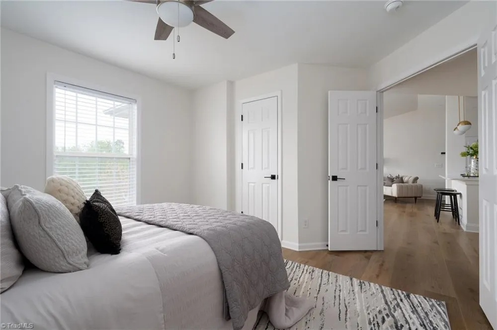 3729-3D Morris Farm Drive #3D Greensboro, NC 27409