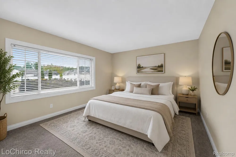 2377 Walton Boulevard #17 Rochester Hills City, MI 48309