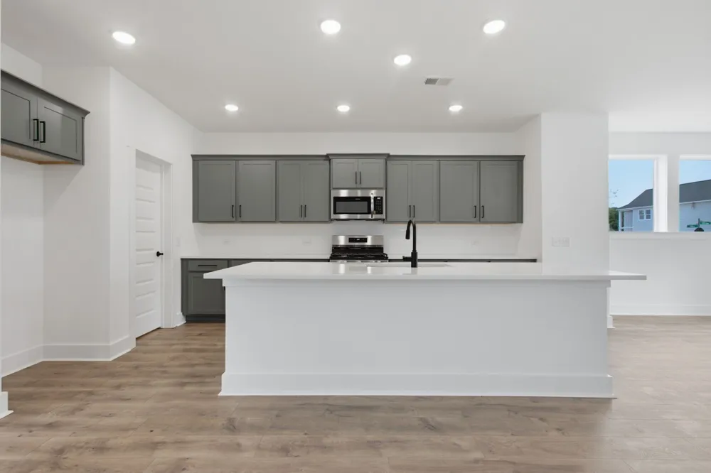 758 Caddy Xing Columbia, TN 38401