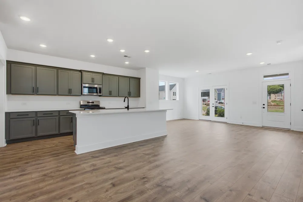 758 Caddy Xing Columbia, TN 38401