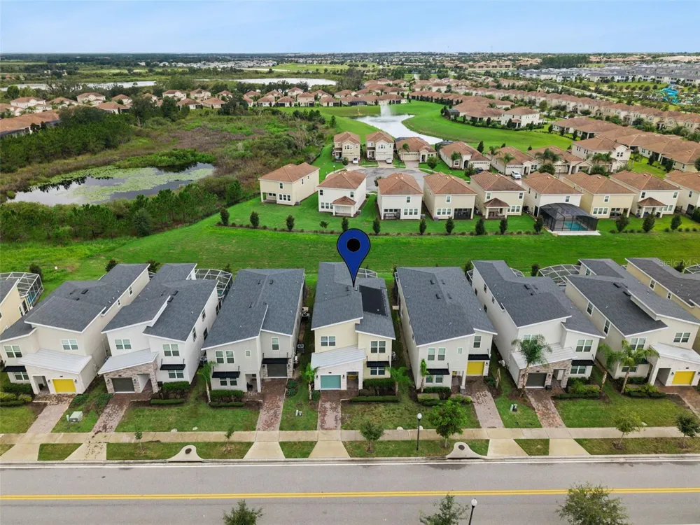 682 WHISTLING STRAITS BOULEVARD Davenport, FL 33896