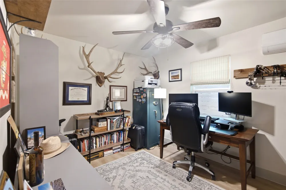 5600 Ledesma Road Austin, TX 78721