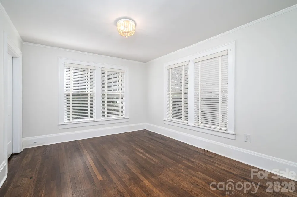 205 W Sixth Avenue Gastonia, NC 28052