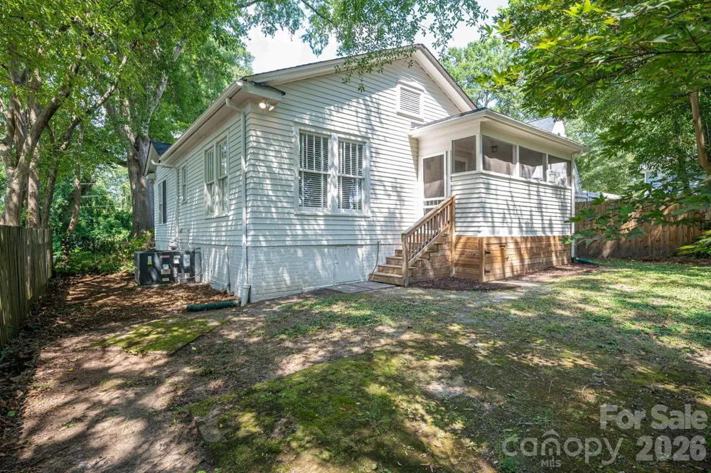 205 W Sixth Avenue Gastonia, NC 28052
