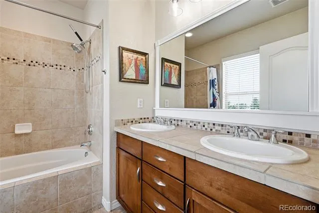 3551 Yosemite Street Denver, CO 80238