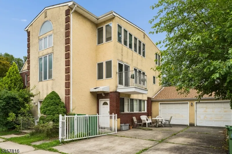 1415 N Wood Ave Linden City, NJ 07036