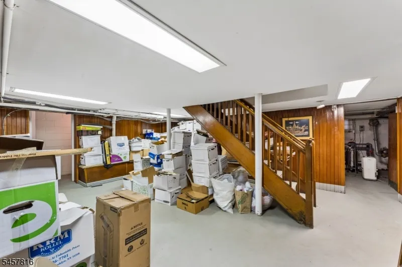 1415 N Wood Ave Linden City, NJ 07036
