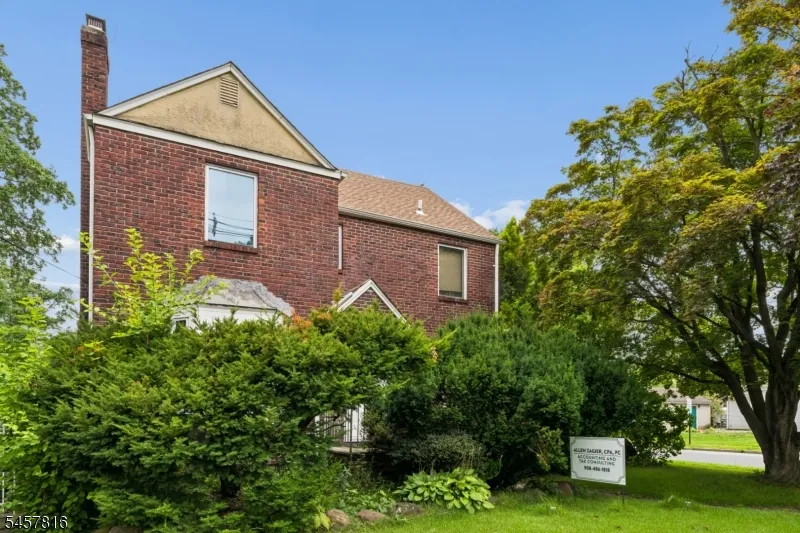1415 N Wood Ave Linden City, NJ 07036