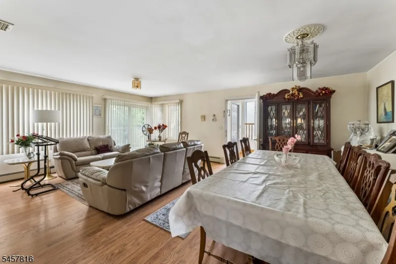 1415 N Wood Ave Linden City, NJ 07036