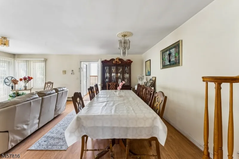 1415 N Wood Ave Linden City, NJ 07036