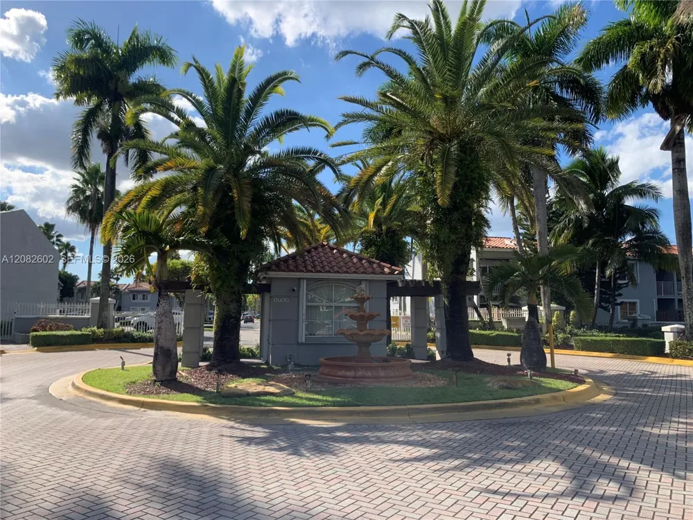 4720 NW 114th Ave #204 Doral, FL 33178